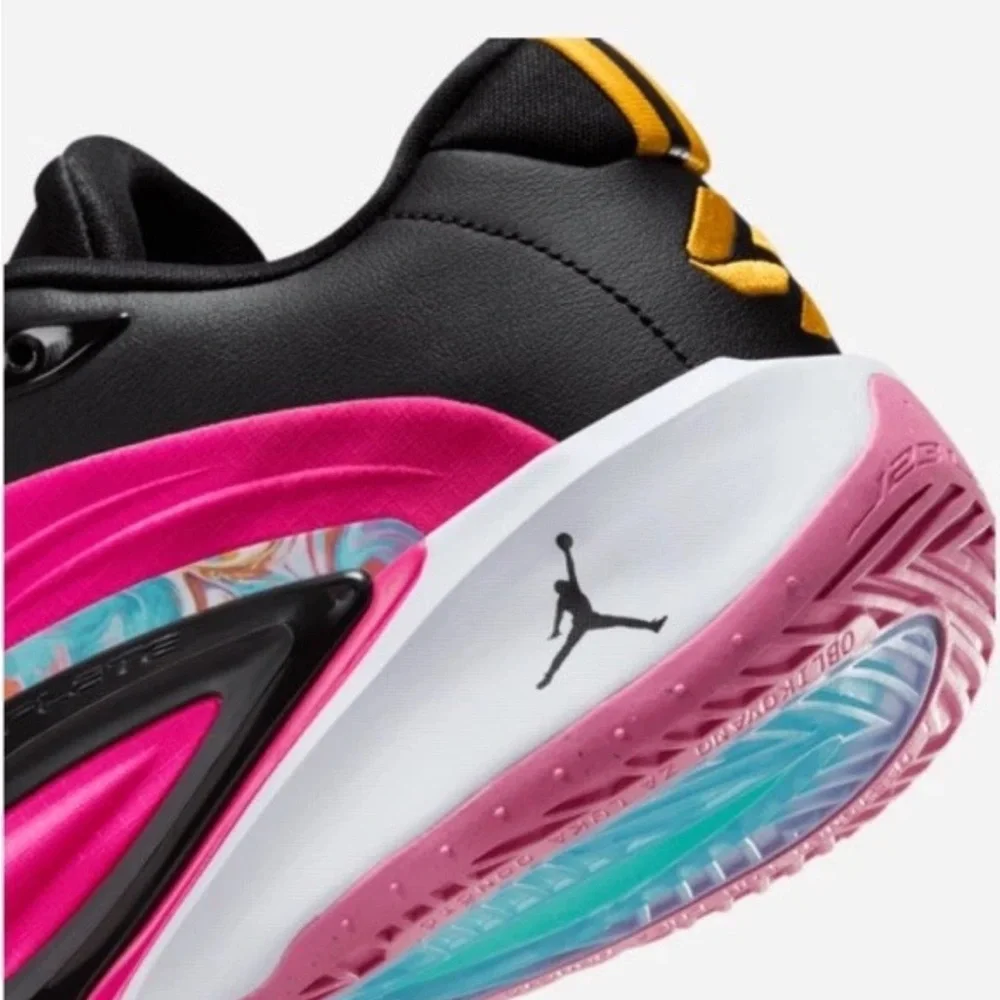 Jordan Luka 3 Basketball Shoes Men’s Size 11 Pink Prime Black FQ1284 600 NIHOB - Picture 11 of 12